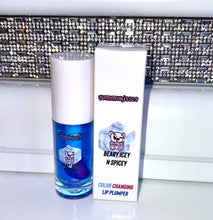 Load image into Gallery viewer, Blueberry Color Changing Lip Plumper Oil
